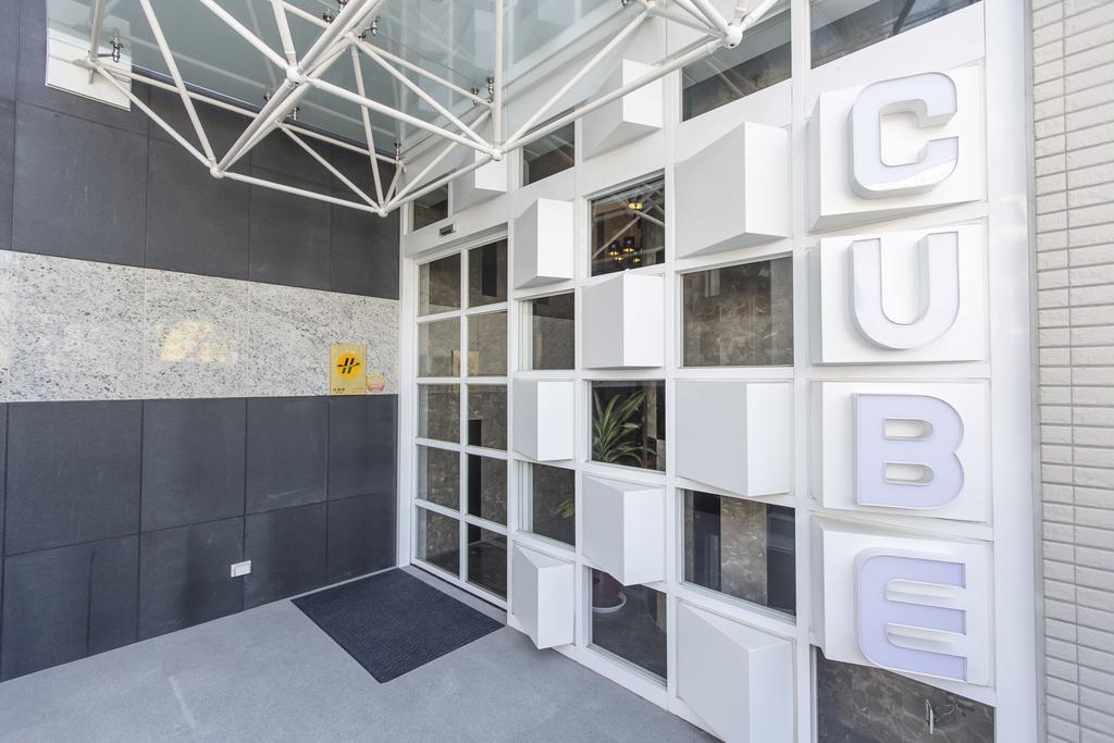 Hotel Cube Taichung Exterior foto